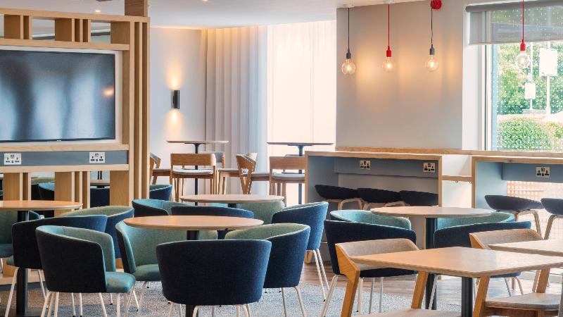 Holiday Inn Express Oxford - Kassam Stadium - Restoran