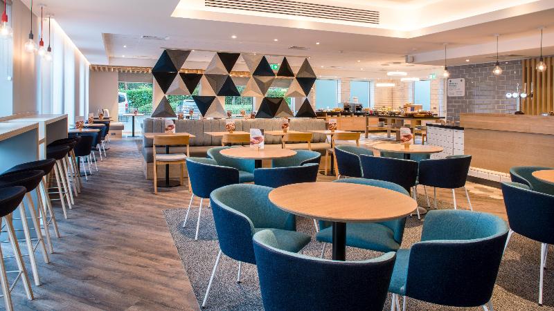 Holiday Inn Express Oxford - Kassam Stadium - Restoran