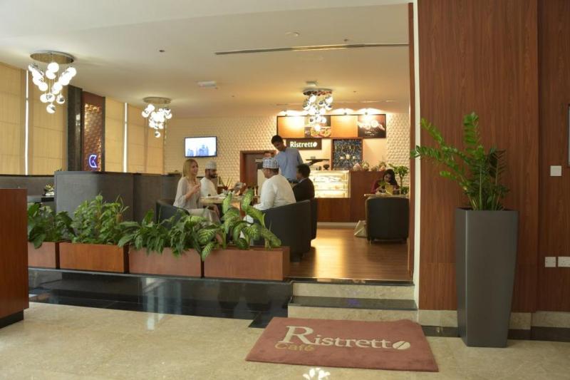 Golden Tulip Headington Ruwi - Lobi