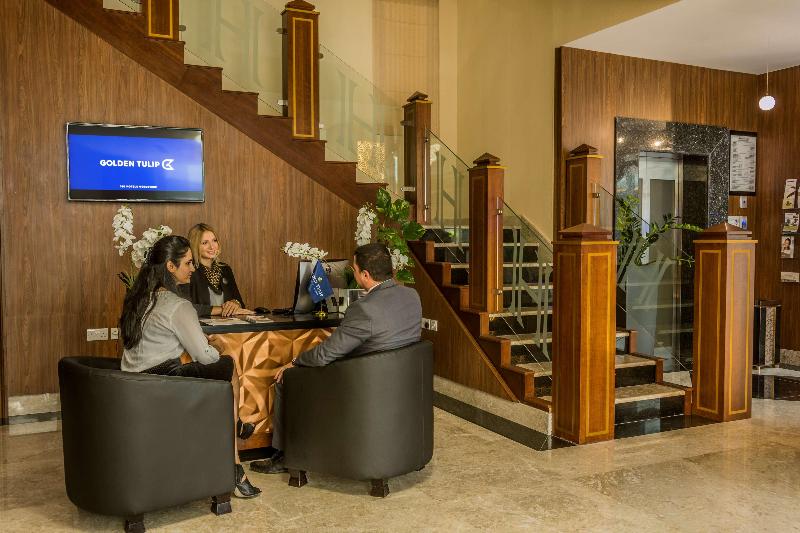 Golden Tulip Headington Ruwi - Lobi