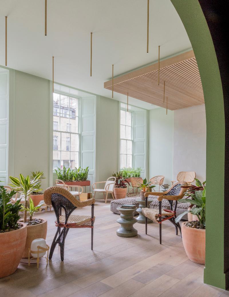 Eden Locke, George Street - Lobi
