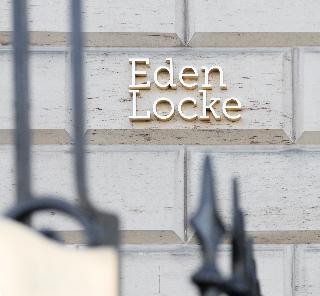 Eden Locke, George Street fotoÄŸrafÄ±
