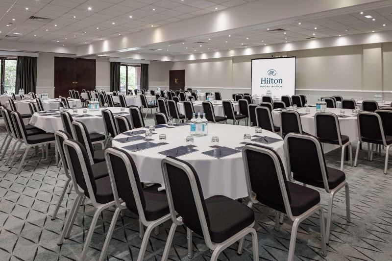 DoubleTree by Hilton Manchester Airport - Toplantı