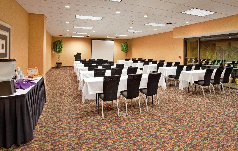 DoubleTree by Hilton Manchester Airport - Toplantı