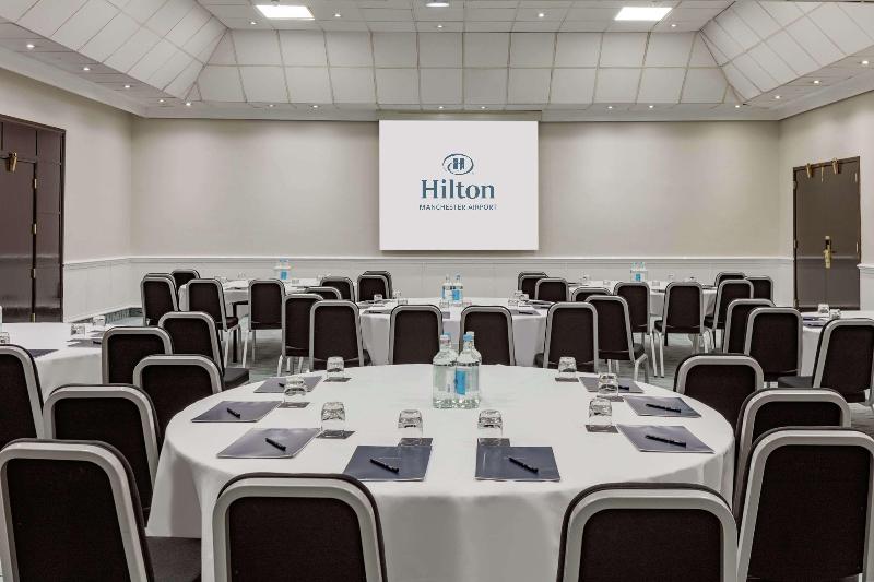 DoubleTree by Hilton Manchester Airport - Toplantı