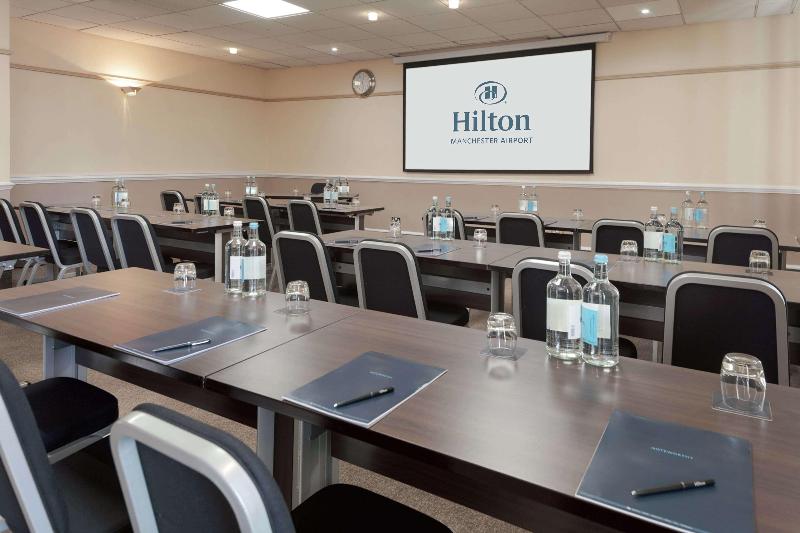 DoubleTree by Hilton Manchester Airport - Toplantı