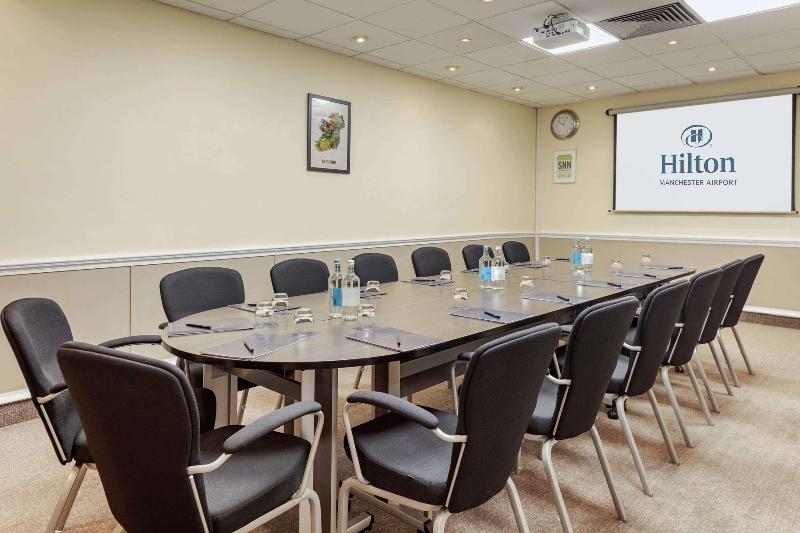 DoubleTree by Hilton Manchester Airport - Toplantı