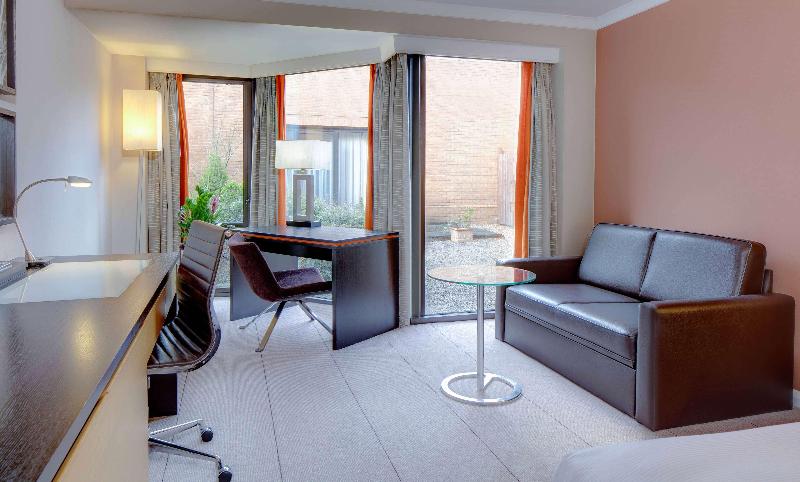 DoubleTree by Hilton Manchester Airport - Oda