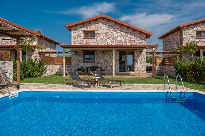 Esperanza Villas - Oda