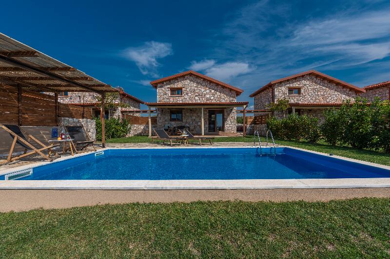 Esperanza Villas - Havuz