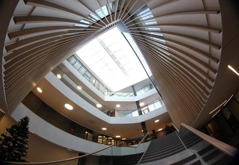 Academia - Lobi
