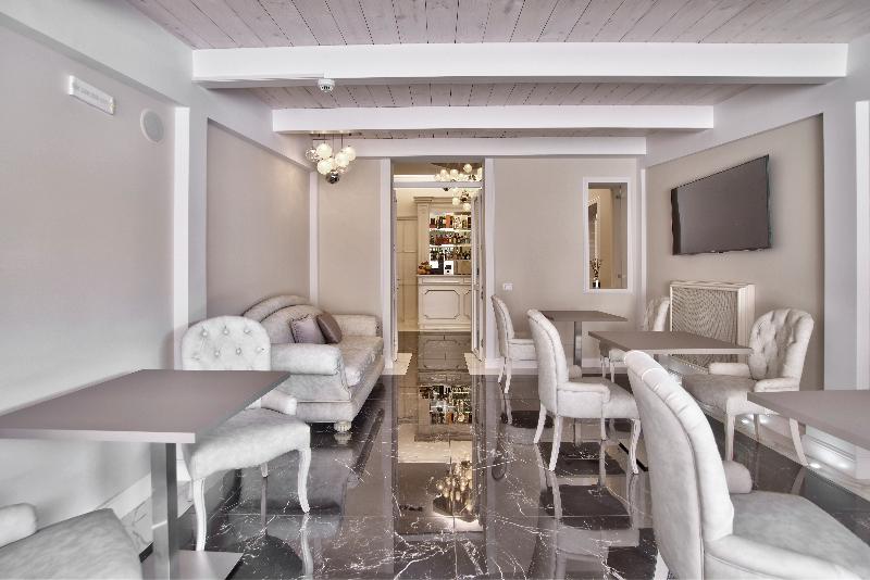 The Moon Boutique Hotel - Bar