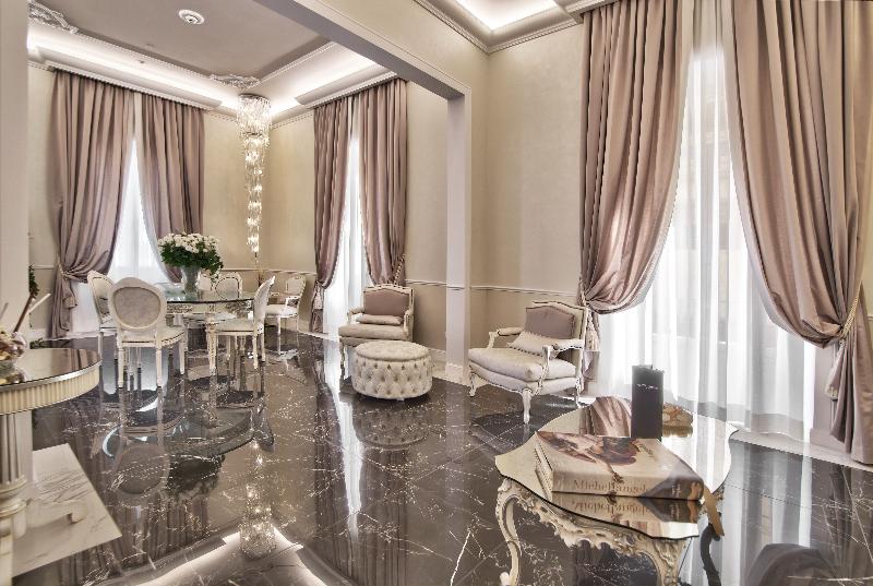 The Moon Boutique Hotel - Lobi