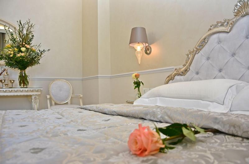 The Moon Boutique Hotel - Oda