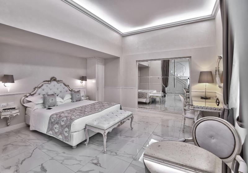 The Moon Boutique Hotel - Oda