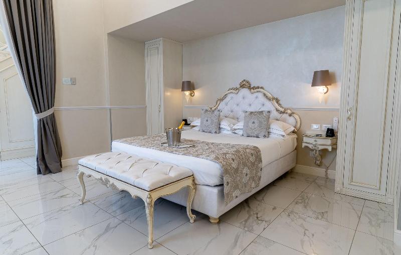 The Moon Boutique Hotel - Oda