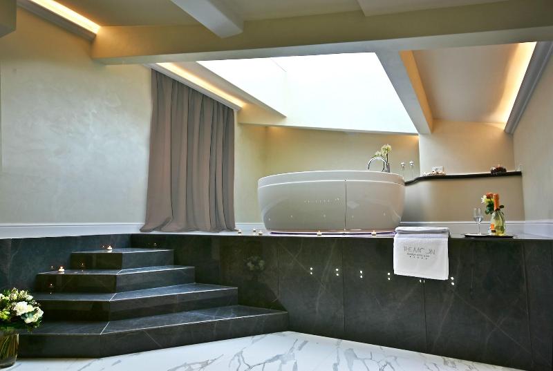 The Moon Boutique Hotel - Havuz