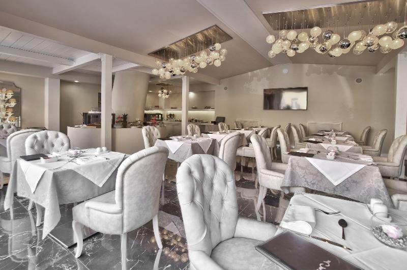 The Moon Boutique Hotel - Restoran