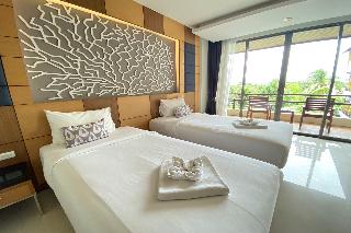 Aqua Resort Phuket Near Beach by ZUZU fotoÄŸrafÄ±