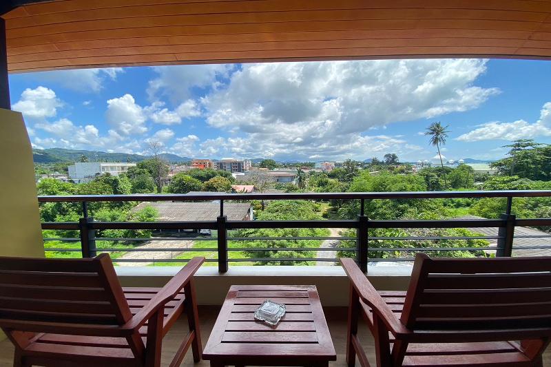 Aqua Resort Phuket Near Beach by ZUZU - Oda