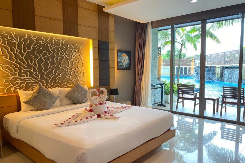 Aqua Resort Phuket Near Beach by ZUZU - Oda