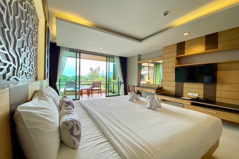 Aqua Resort Phuket Near Beach by ZUZU - Oda