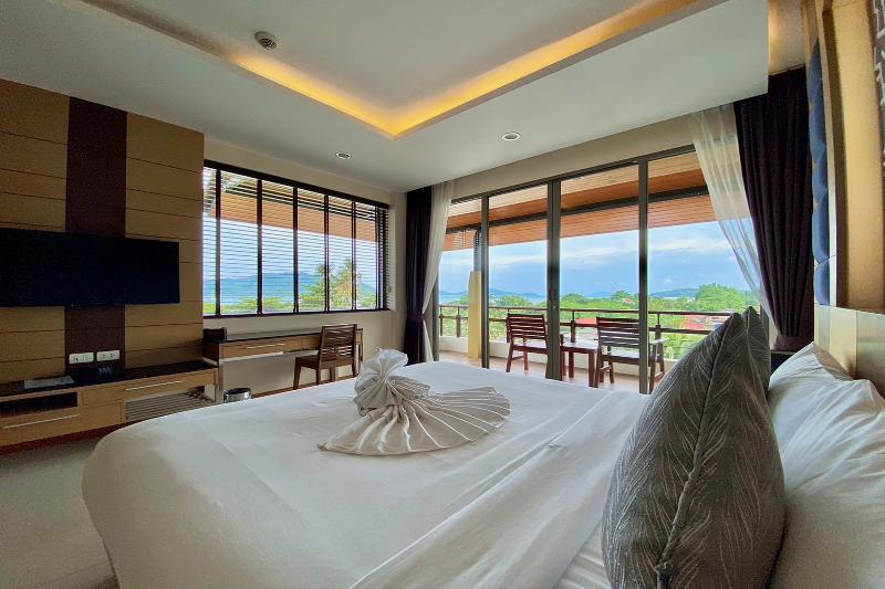 Aqua Resort Phuket Near Beach by ZUZU - Oda