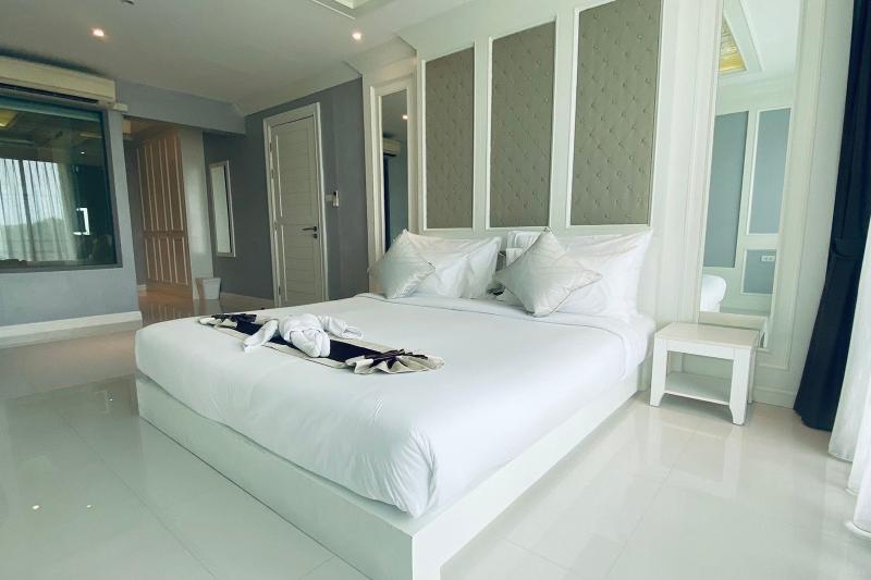 Aqua Resort Phuket Near Beach by ZUZU - Oda