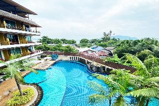 Aqua Resort Phuket Near Beach by ZUZU fotoÄŸrafÄ±
