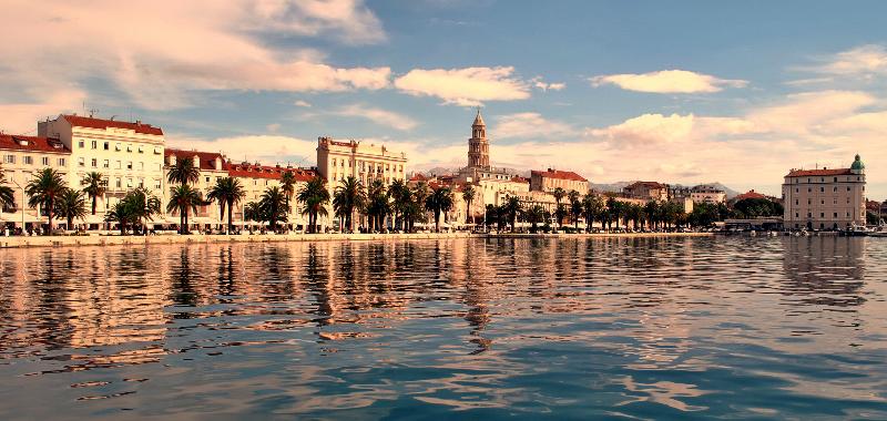 Porta Adriatica - Genel