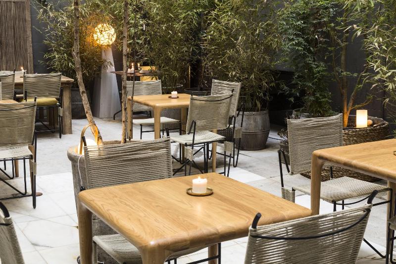 One Shot Fortuny 07 - Teras