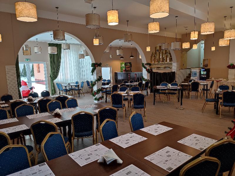 Iri Busteni Hotel - Restoran