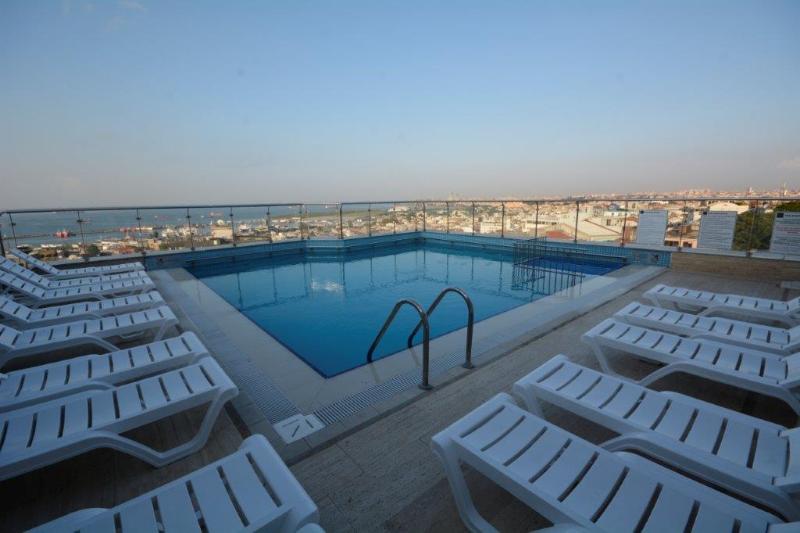 Piya Sport Hotel - Havuz