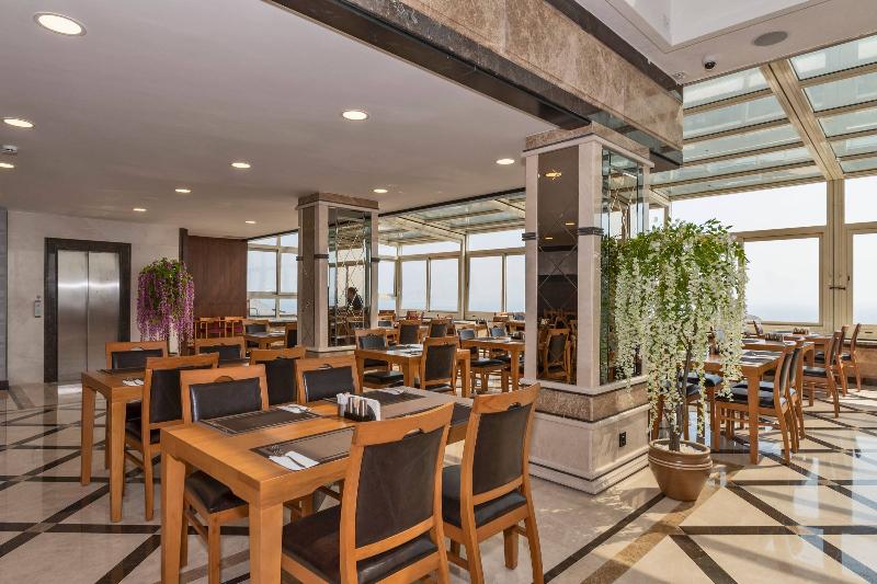 Piya Sport Hotel - Restoran