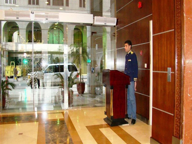 Zowar International Hotel - Lobi