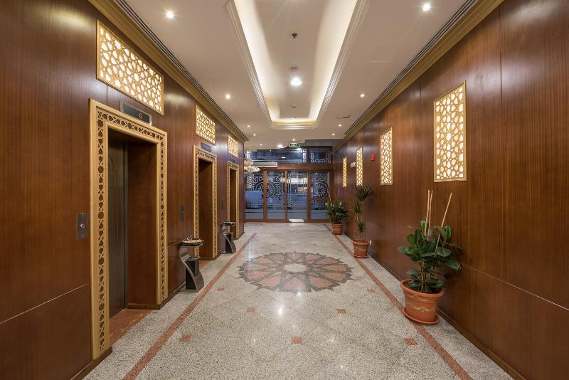 Rawdhat Al Mukhtara hotel - Lobi