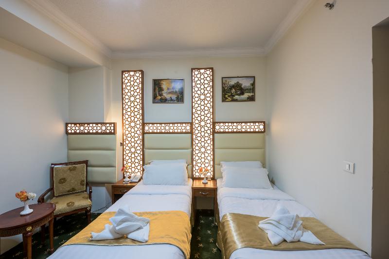 Rawdhat Al Mukhtara hotel - Oda