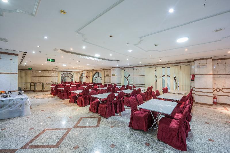Rawdhat Al Mukhtara hotel - Restoran