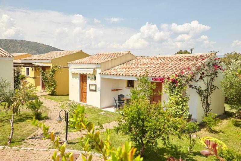 Cala Mirto Hotel - Genel