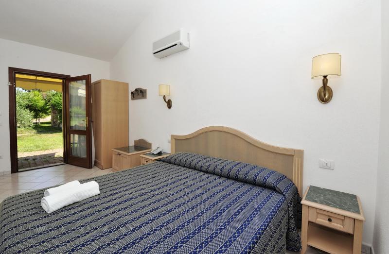 Cala Mirto Hotel - Oda