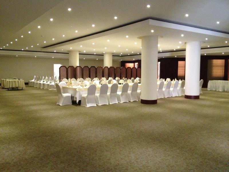 Executives Hotel Azizia - Toplantı