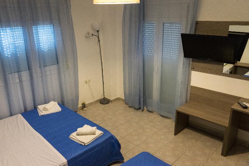 Polykratis Rooms - Oda