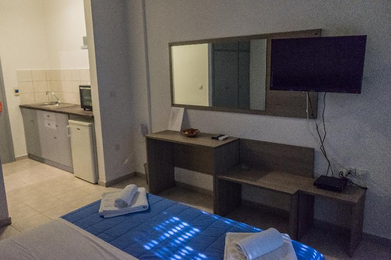 Polykratis Rooms - Oda