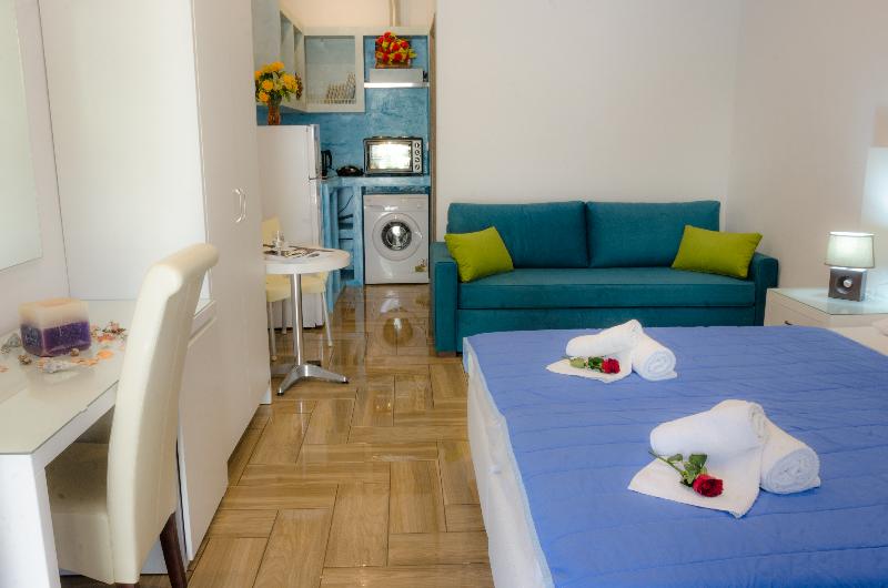 Polykratis Rooms - Oda