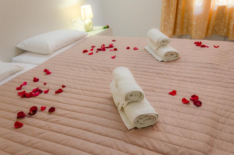 Polykratis Rooms - Oda