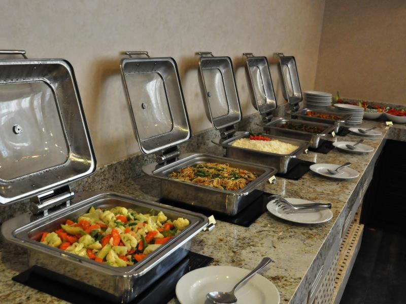 Lavender Hotel by Gloria Hotels and Resorts - Restoran