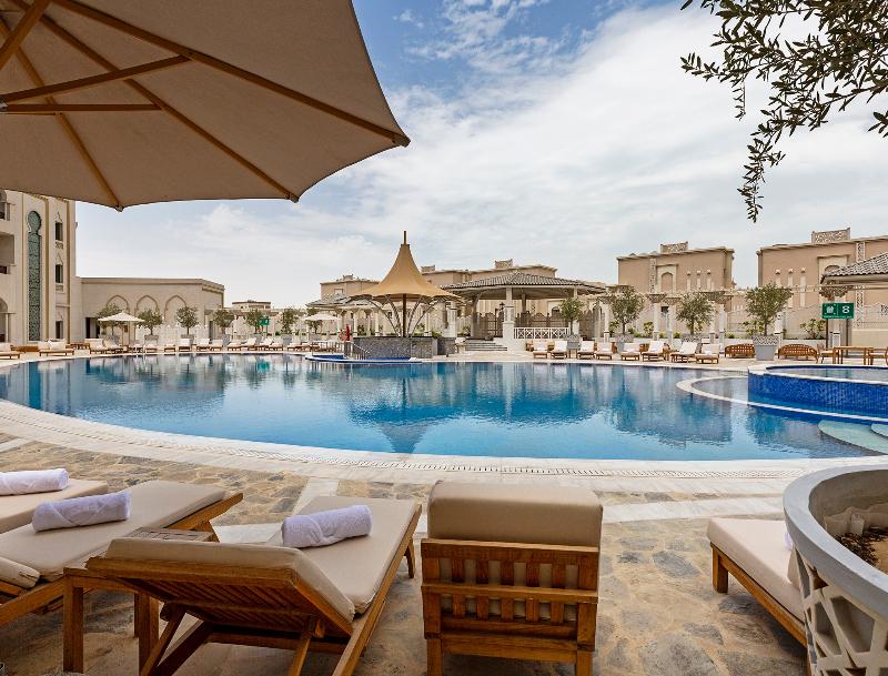 Ezdan Palace Hotel - Havuz