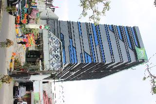 Ibis Styles Medan Pattimura otel fotoğrafı