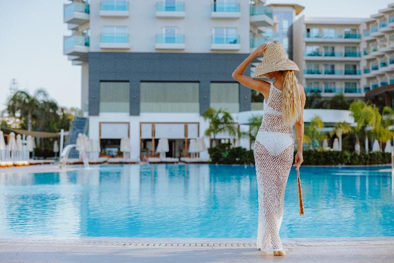 Nissiblu Beach Resort - Havuz
