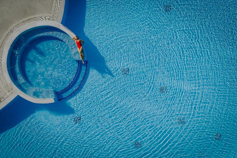 Nissiblu Beach Resort - Havuz